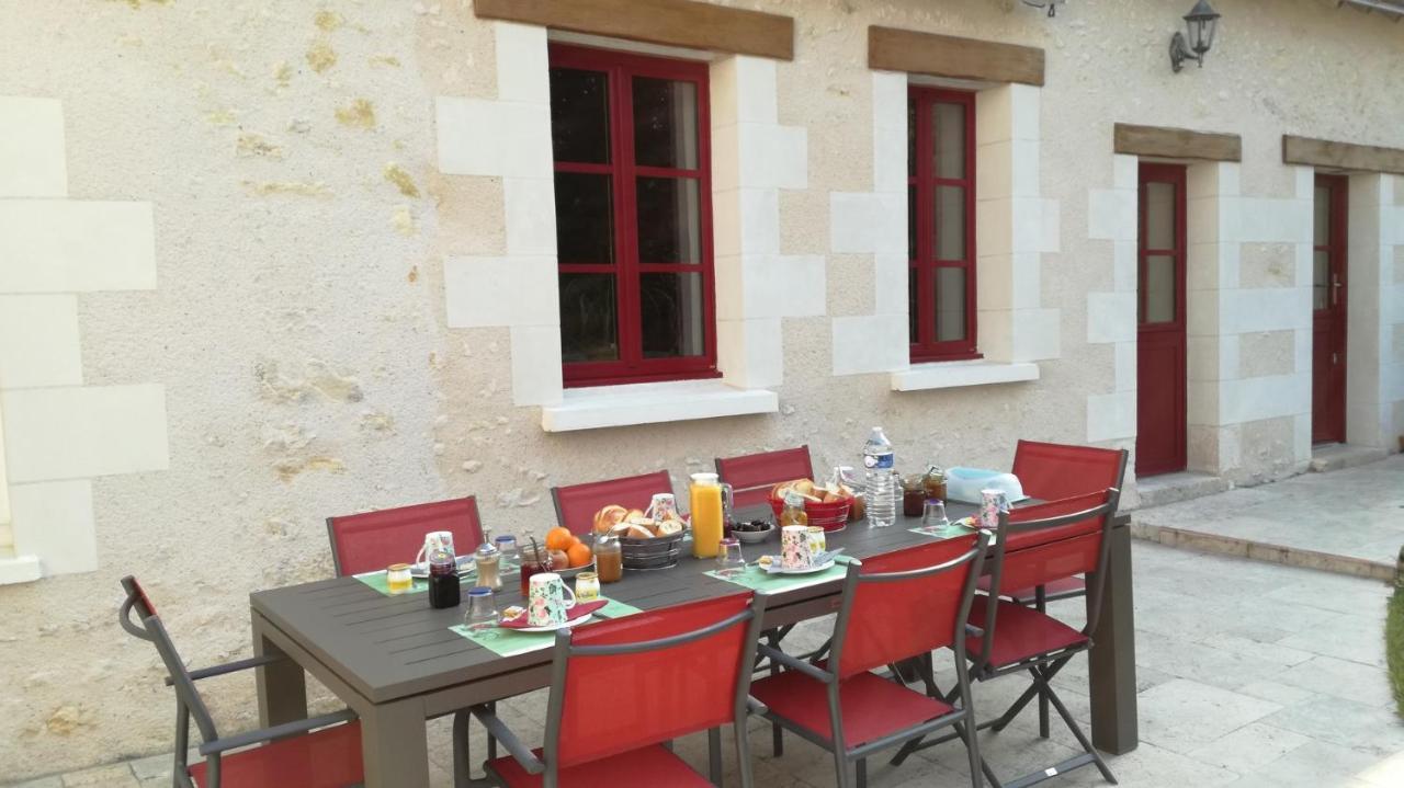 La Haute Traversiere Francueil Esterno foto