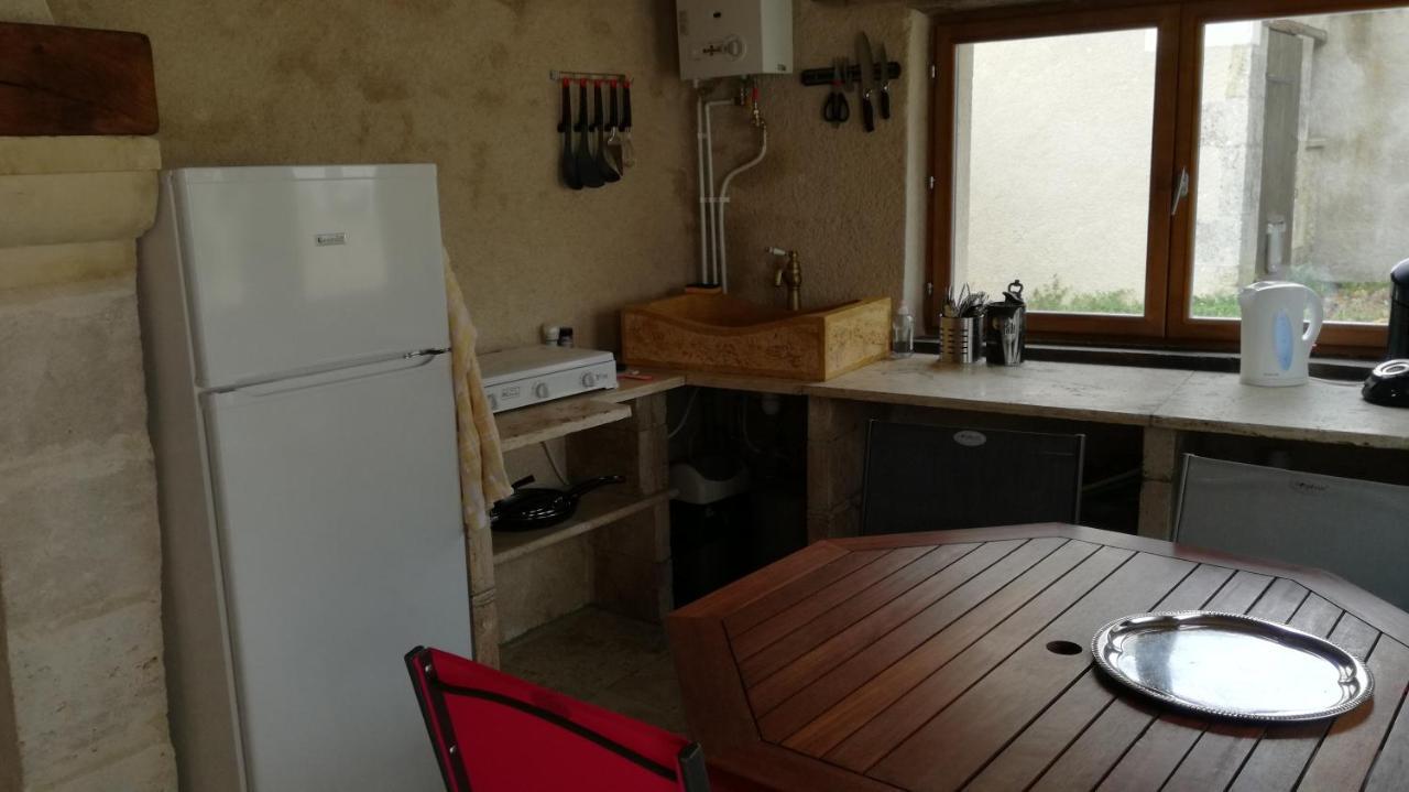 La Haute Traversiere Francueil Esterno foto